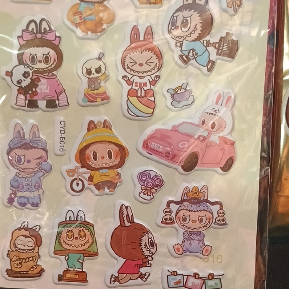 Labubu Sticker and Card Set - Picture 5 of 5